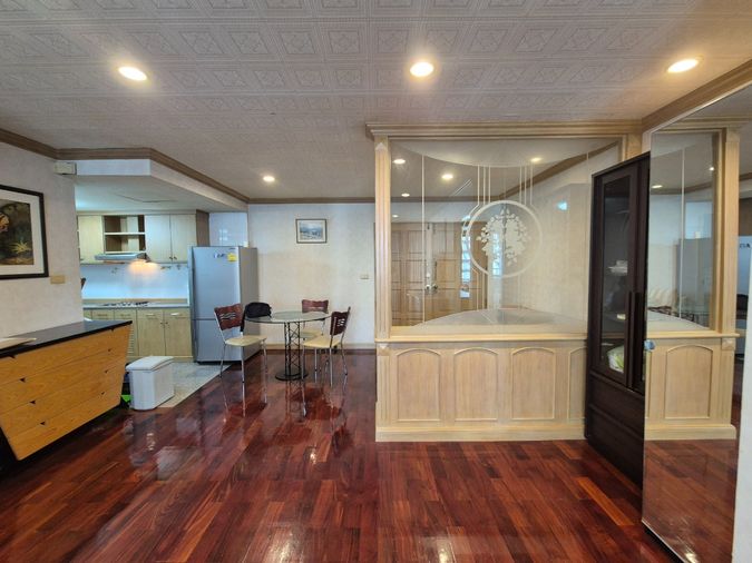 2-bed condo for rent, 100 sqm, Flora Ville