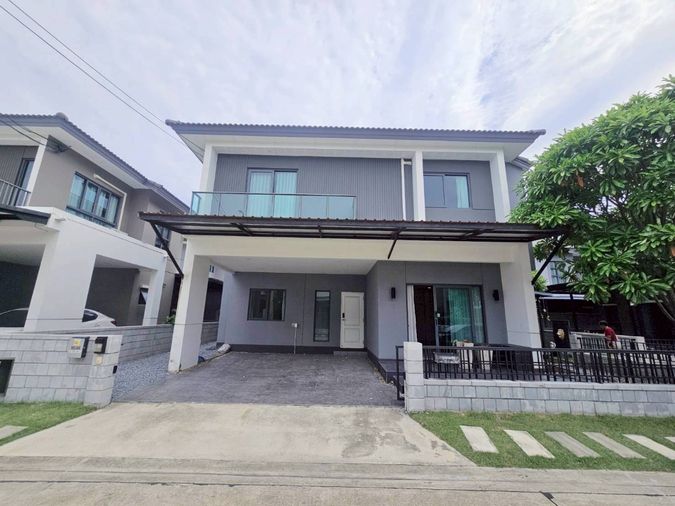 2918 ขายบ้านเดี่ยวเซนโทรบางใหญ่ ซ.วัดลาดปลาดุก 4 นอน5น้ำ 2จอดรถ