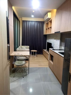 Condos for rent BTS Saphan Khwai : M                                  Jatujak
