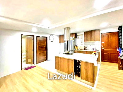 ขายคอนโด : 160.7 ตร.ม.  5 ห้องนอน  3 ห้องน้ำ คอนโดสำหรับ ขายใน ช่องนนทรี