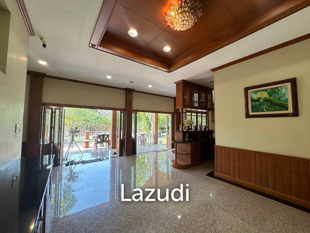 picture 5 Beds 5 Baths 5,000 SQ.M. Private House in Na Jomtien - 12/42