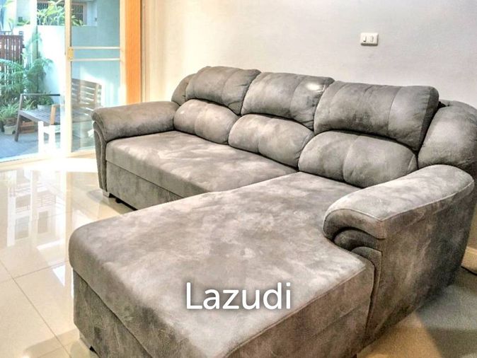3-bed townhouse for sale, 200 sqm, 17 sq wah, Thanapat Haus Sathorn - Narathiwas