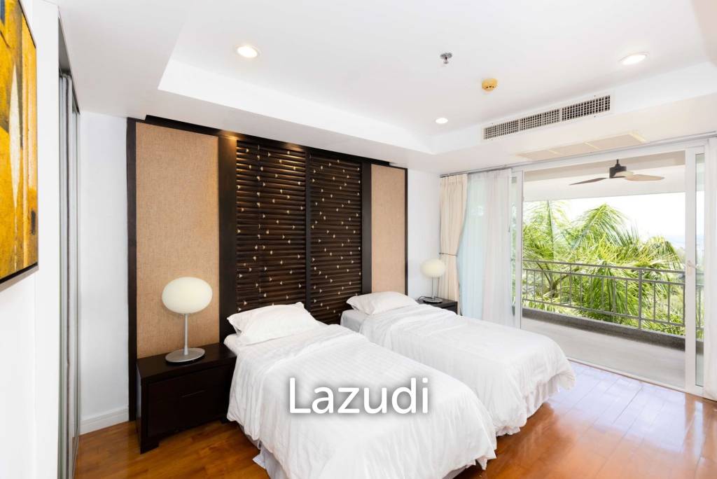 Large Seaview Condo In Peaceful Location - image 6