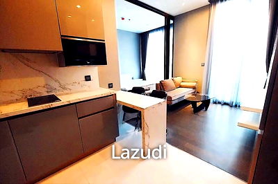 Condos for sale : 1 Bed 1 Bath 36 SQ.M The Esse Singha Complex