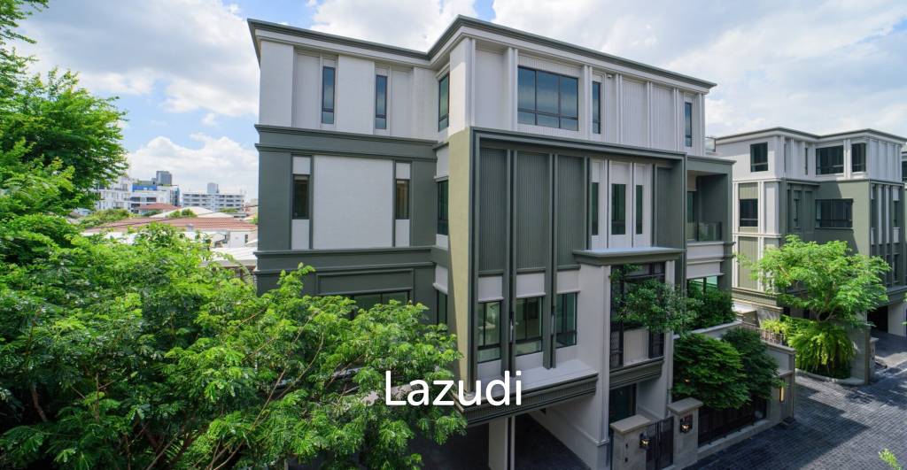 รูป Luxury Lavista Prestige Villa in Ekkamai - รูปที่ 2/17