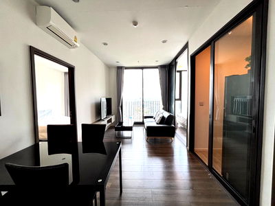 คอนโดให้เช่า : 🏢Condo for rent : Whizdom Essence ใกล้ Ture Digital ((BTS Punnawithi)) WL-02 (LINE : @Condo52)