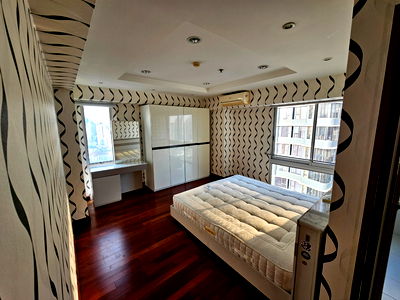 Condos for rent Charn Issara Tower 2 : Code KJ6369  for rent My Resort Bangkok // Line ID: @kjcondo (with @) //