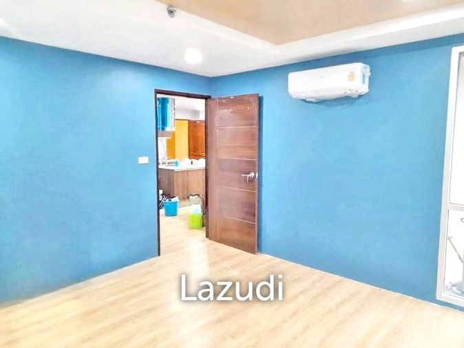 5-bed condo for sale, 160.7 sqm, Resorta Yen-akat