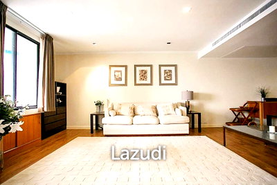 ขายคอนโด : 4 Bedroom 6 Bathroom 700 SQ.M Las Colinas
