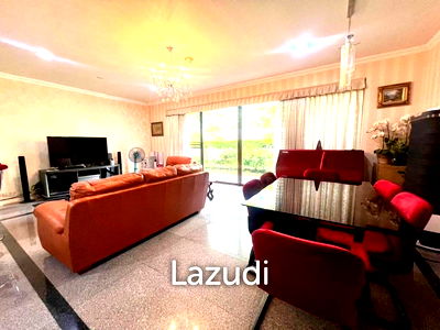 ขายคอนโด : 2 Bed 3 Bath  179 SQ.M. at Chidlom Place