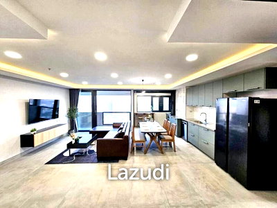 ขายคอนโด : 3 Bed 3 Bath 146 SQ.M The Waterford Diamond