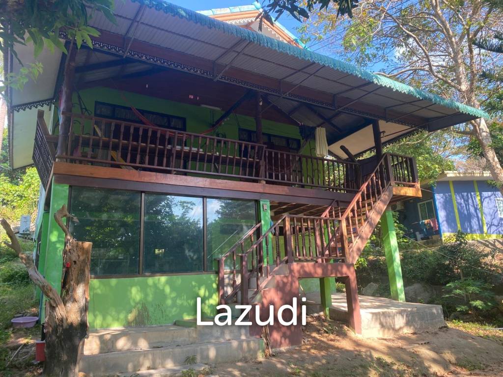 รูป Exceptional Investment Opportunity: Two Private Thai Villas with Renovation Potential in Tang Nai Pan Area - รูปที่ 2/7