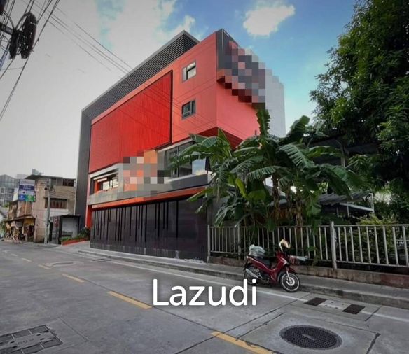 Super Prime Location Home Office for Sale and Rent in Sukhumvit 36