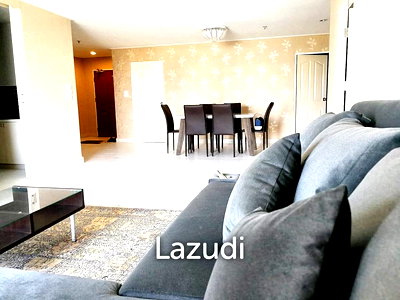 Condos for sale : A beautiful unit @ Master View Executive Place for sale
