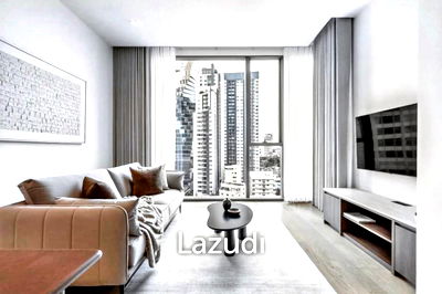 Condos for sale : 1 Bed 1 Bath 53.33 SQ.M. The Strand Thonglor