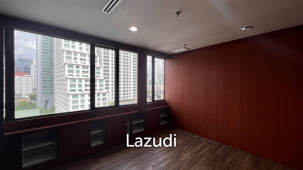 รูป Office space with Strata Title - รูปที่ 8/15