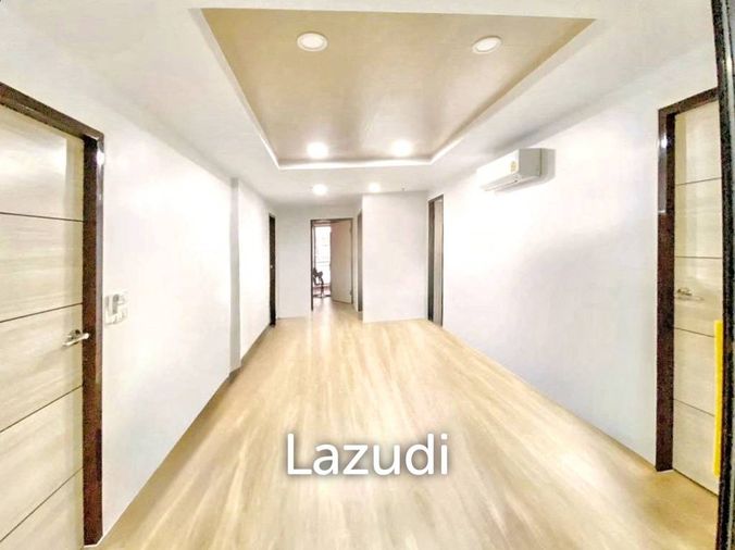 5-bed condo for sale, 160.7 sqm, Resorta Yen-akat