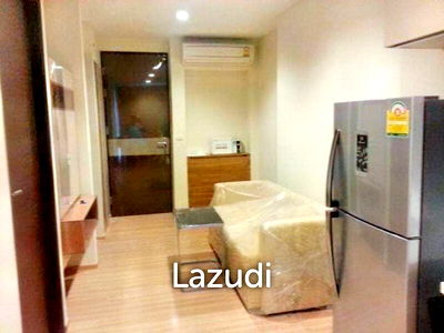 คอนโด BTS สะพานตากสิน : 1 Bed 1 Bath 35 SQ.M Rhythm Sathorn