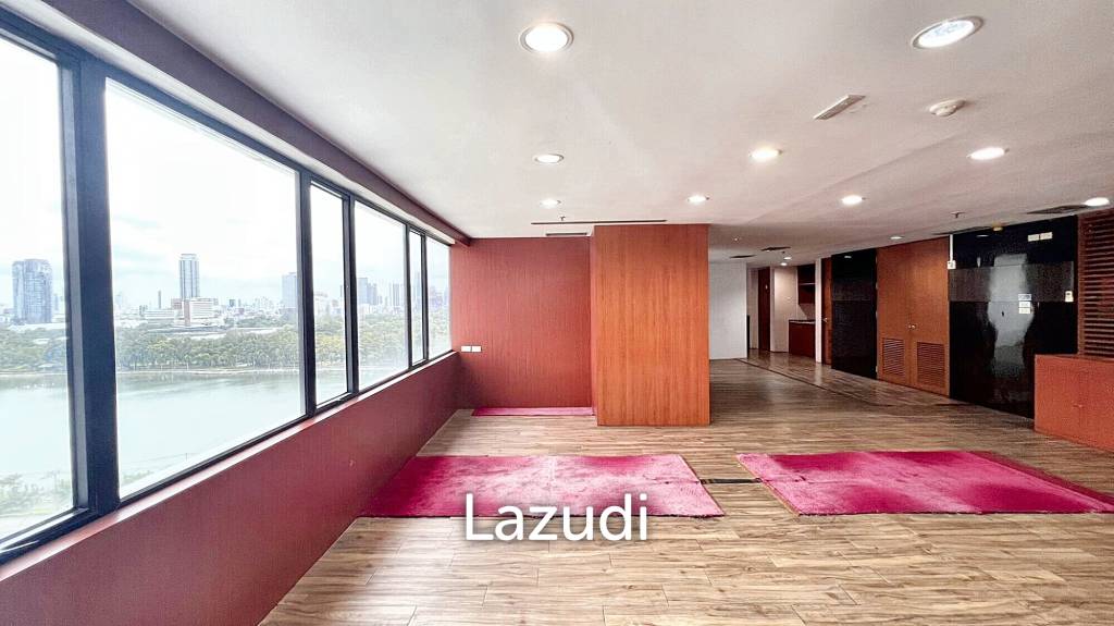 รูป Office space with Strata Title - รูปที่ 1/15