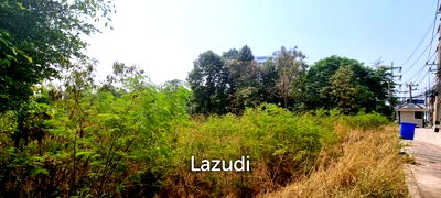 Land for sale Pattaya Sai 2 : Land Plot 8Rai in Thappraya for Sale