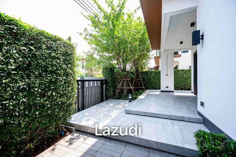 4-bed house for sale, 257 sqm, 69.5 sq wah, Burasiri Pattanakarn