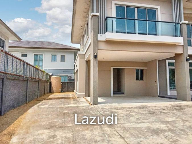 ขายบ้านเดี่ยว 4 ห้องนอน 227 ตร.ม. 100 ตร.ว. เดอะ ปาล์ม กรุงเทพกรีฑา - วงแหวน