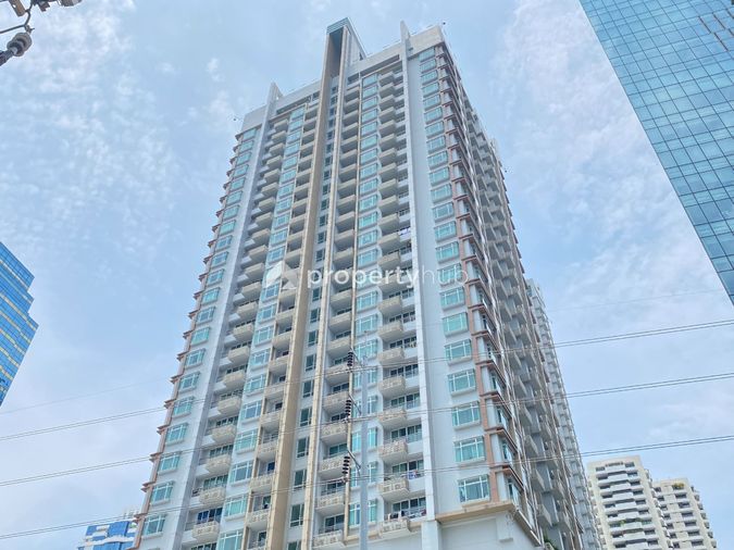 Circle Condominium