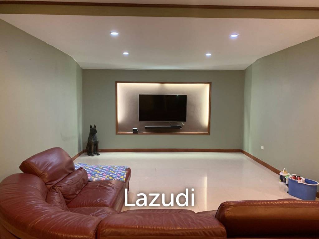 รูป 4 Beds 5 Baths 500 SQ.M. Morden House with Pool - รูปที่ 5/27