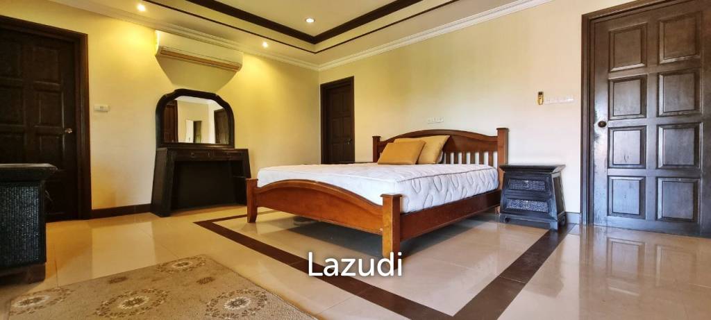 รูป 4 Beds 3 Baths 220 SQ.M. House in Huay Yai - รูปที่ 16/30