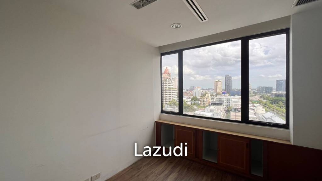 รูป Office space with Strata Title - รูปที่ 7/15