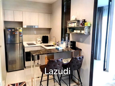 Condos for sale : 1 Bed 1 Bath 35 SQ.M Life One Wireless