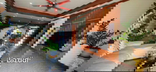 161.0 ตร.ม.  2 ห้องนอน  2 ห้องน้ำ คอนโดสำหรับ ขายใน บางละมุงบางละมุง