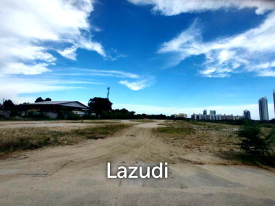 Land for sale Bang Lamung Chonburi : 9 Rai 44 SQ.W. (14,576 SQ.M.) Land in Jomtien