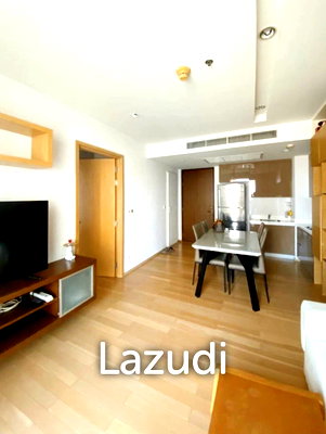 ขายคอนโด : 1 Bed 1 Bath 54 SQ.M Siri at Sukhumvit