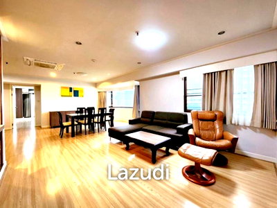 ขายคอนโด : 2 Bed 2 Bath 130 SQ.M Baan Suanpetch