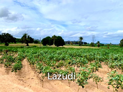 Land for sale Bang Lamung Chonburi : 45 Rai (72,000 SQ.M.) Land in Mabprachan