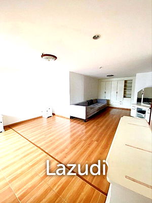 ขายคอนโด : 3 Bed 3 Bath 223 SQ.M Fifty Fifth Tower