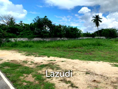 Land for sale Bang Sarey Beach : 2 Rai Land in Bang Saray for Sale