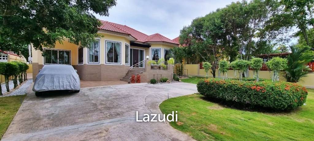 picture 3 Bedrooms 160 SQ.M House in Sattahip - 1/24