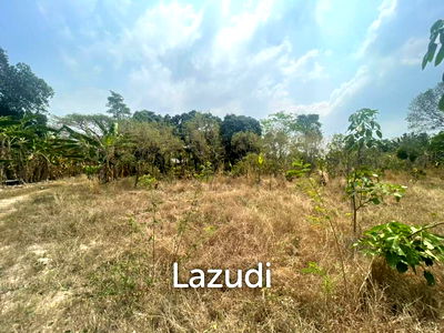 Land for sale Bang Lamung Chonburi : 6Rai Land for Sale in Khao Ma Kok