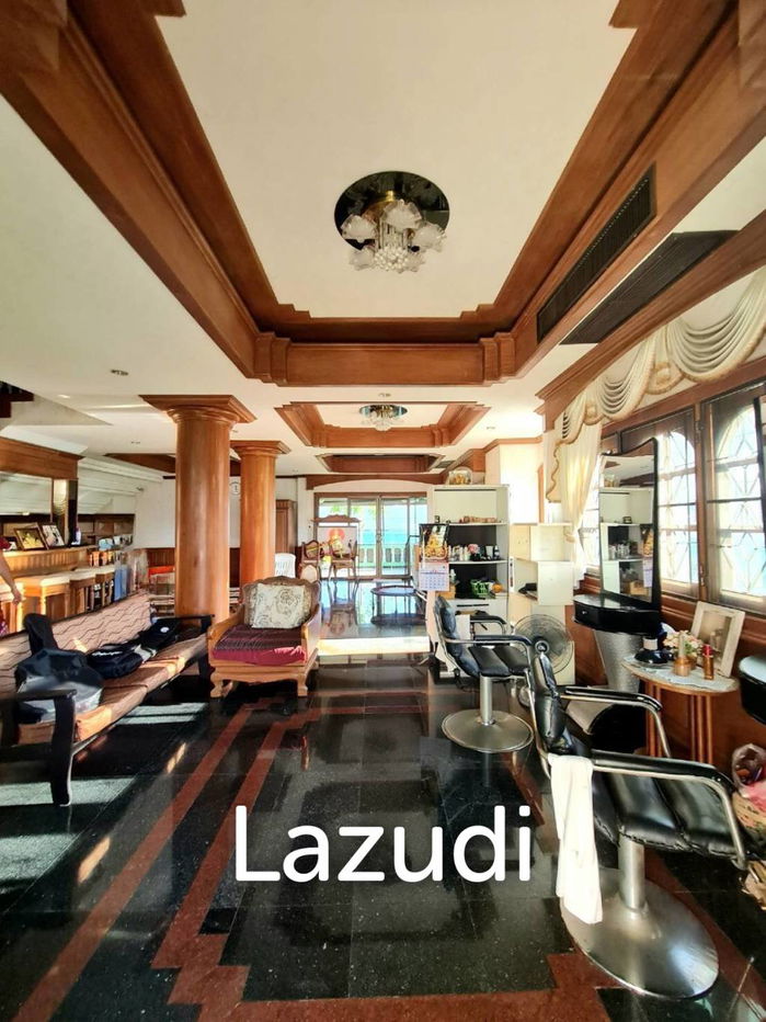 รูป 4 Bed 4 Bath 350 SQ.M House in East Pattaya - รูปที่ 1/17