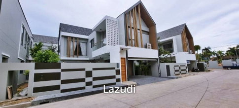 ขายบ้าน 4 ห้องนอนที่ยอดเยี่ยมในพัทยาตะวันออก