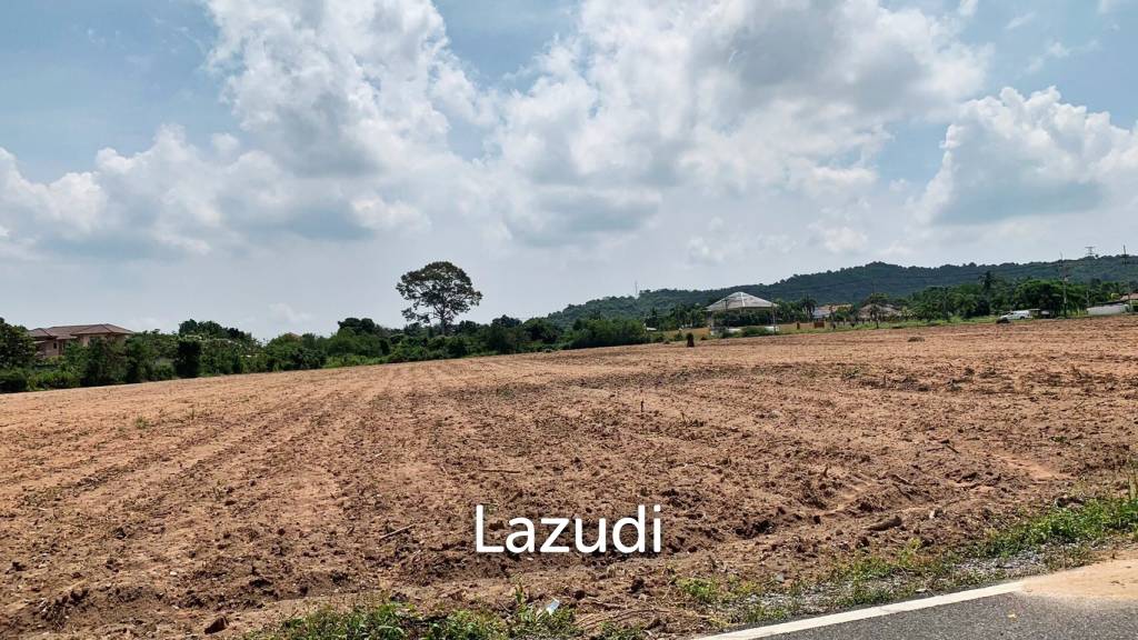 รูป Beautiful Land 20 Rai for Sale in Bang Saray - รูปที่ 11/13