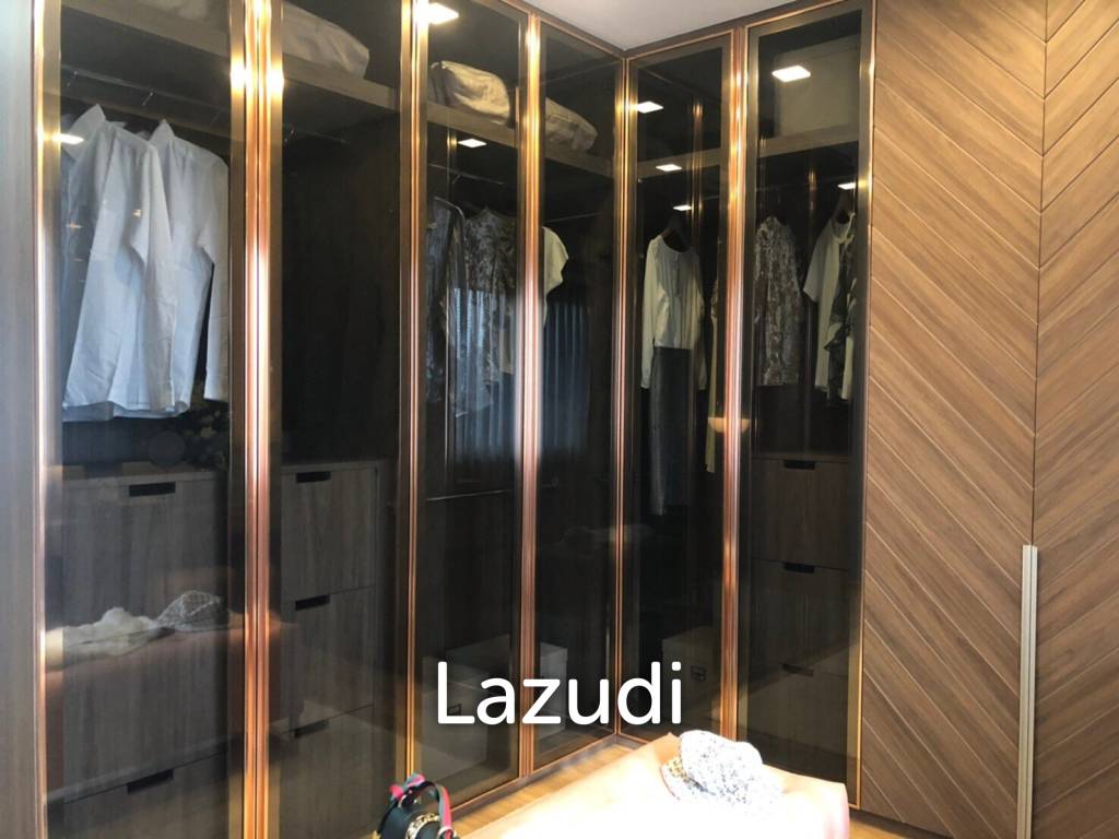 รูป Luxurious Townhouse in SHO Phatthanakarn 32, Bangkok - รูปที่ 7/10