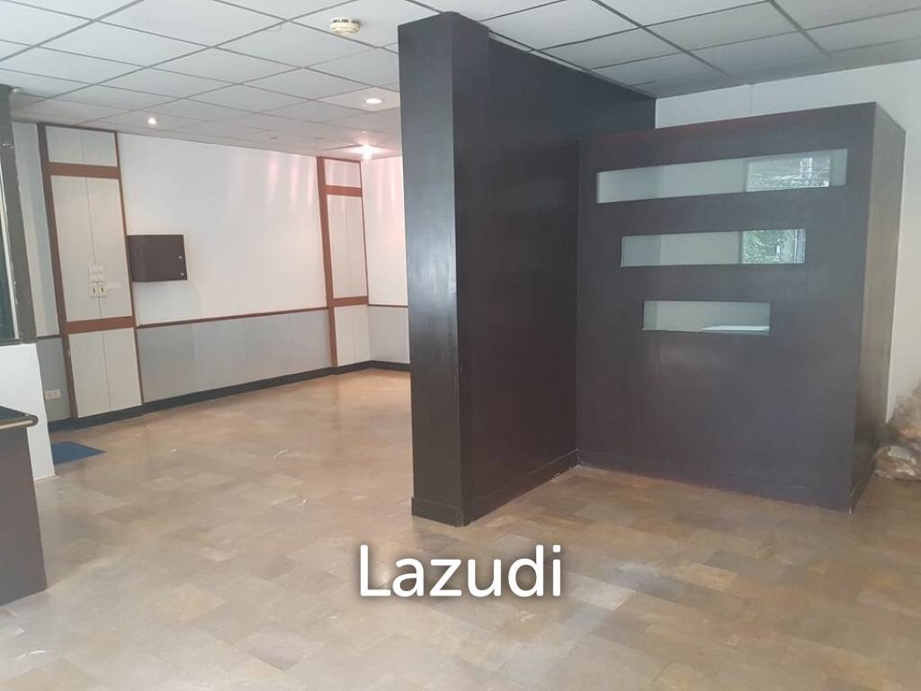 รูป ขายบ้านหลังใหญ่ในสุขุมวิท39 (4ชั้นชั้นบน) - รูปที่ 7/10