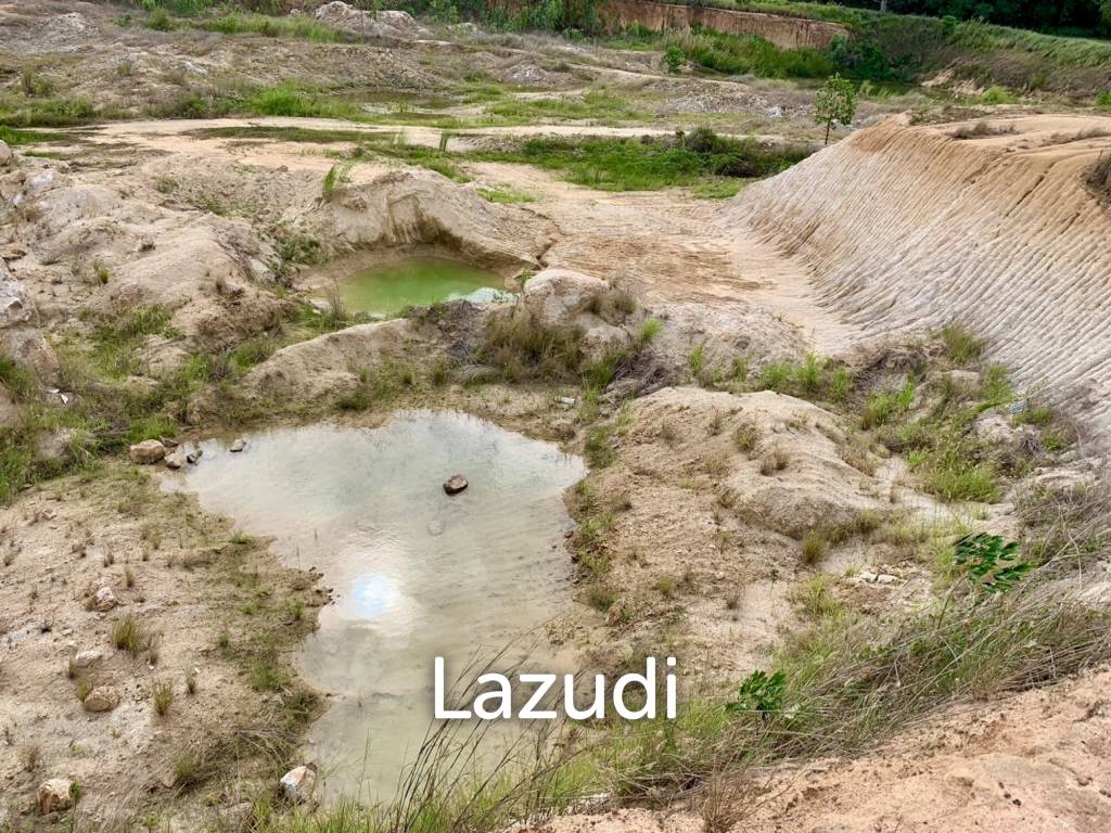 รูป 45 Rai (72,000 SQ.M.) Land in Mabprachan - รูปที่ 4/7