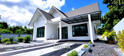 บ้านเดี่ยว ชลบุรี : 110 SQ.M. Brand New House in Bangsaray