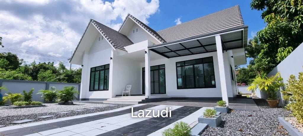 รูป 110 SQ.M. Brand New House in Bangsaray - รูปที่ 1/18