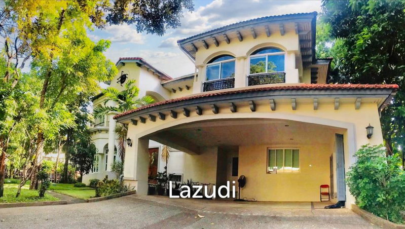 ขายบ้านเดี่ยว : 5 Bed 6 Bath 850 SQM Prukpirom Regent Sukhumvit