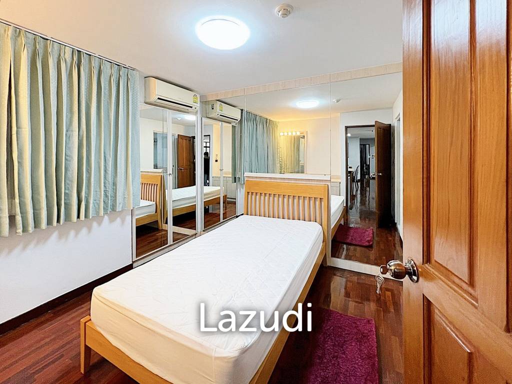 รูป 160.0 ตร.ม.  3 ห้องนอน  3 ห้องน้ำ คอนโดสำหรับ ขายใน คลองตันเหนือ - รูปที่ 12/21